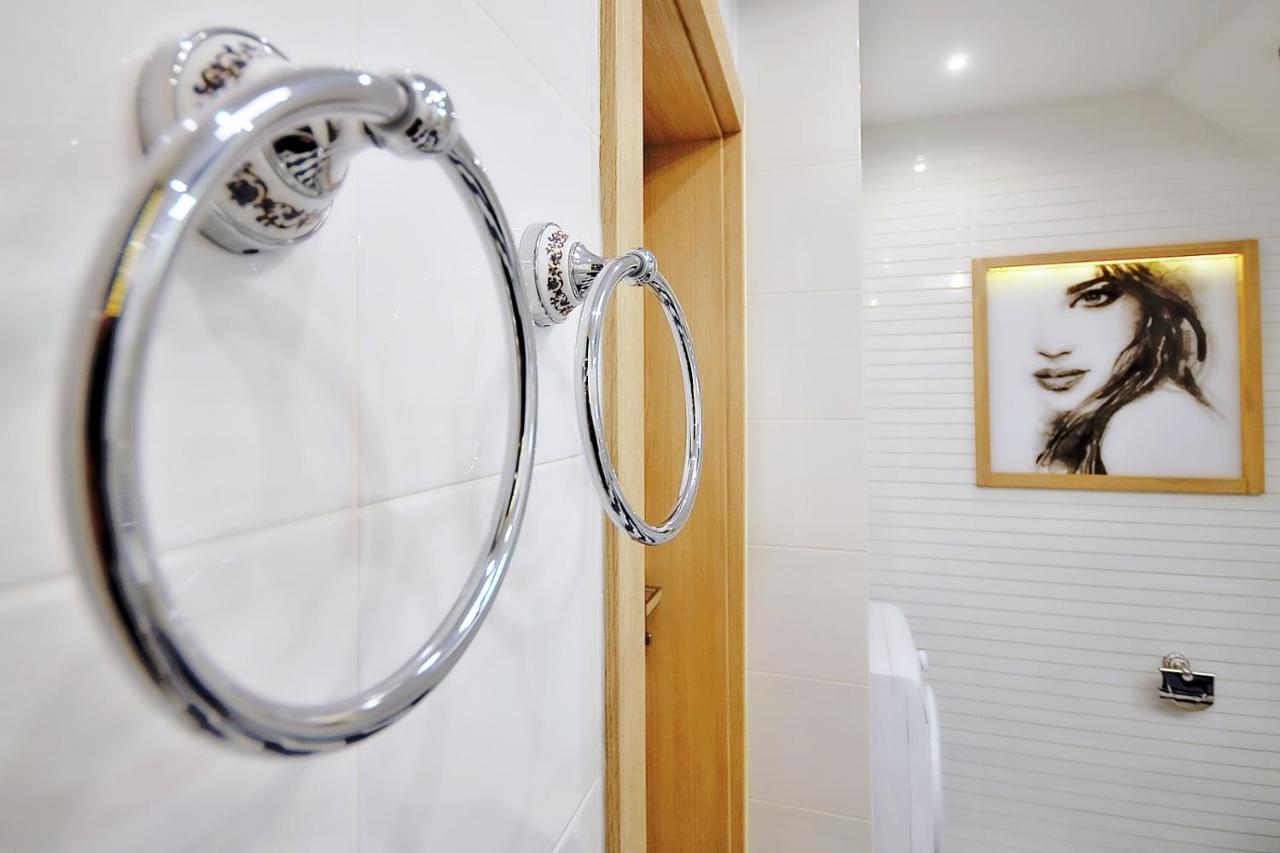 50 M Do Plazy Thobruk Apartamenty Piekna Dama Z Kolobrzegu Ngoại thất bức ảnh