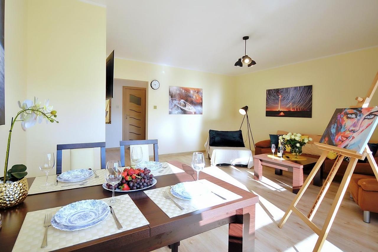 50 M Do Plazy Thobruk Apartamenty Piekna Dama Z Kolobrzegu Ngoại thất bức ảnh