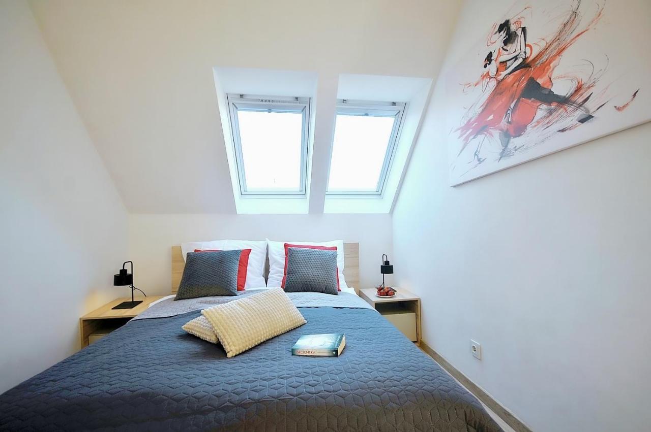 50 M Do Plazy Thobruk Apartamenty Piekna Dama Z Kolobrzegu Ngoại thất bức ảnh